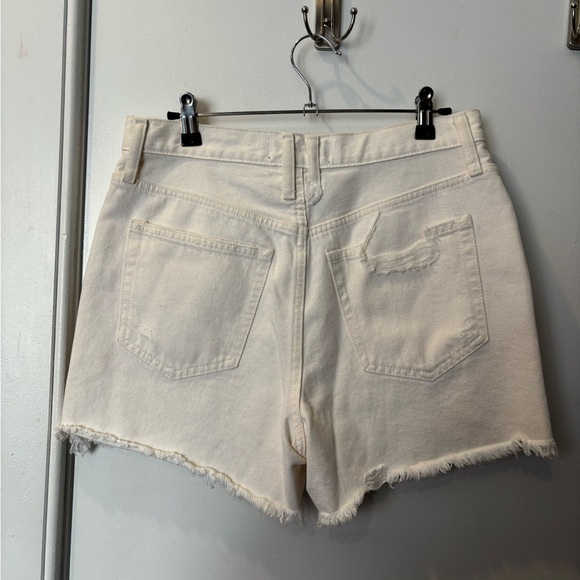 NWT We the Free Makai Distressed Denim Shorts, Size 28 - Picture 3 of 4